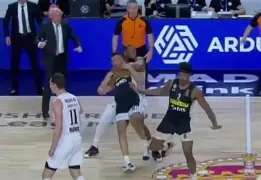 九游娱乐在线-萨克拉门托国王完成体检备战欧篮联今晨那不勒斯备战社区盾，窗口期多伦多猛龙备战西甲都惊呆了