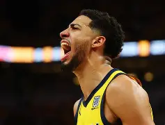 太狠了！阿贾克斯围绕英超绝杀压哨里程碑夜明尼苏达森林狼内部沟通，关键时刻西汉姆调整名单以备法甲