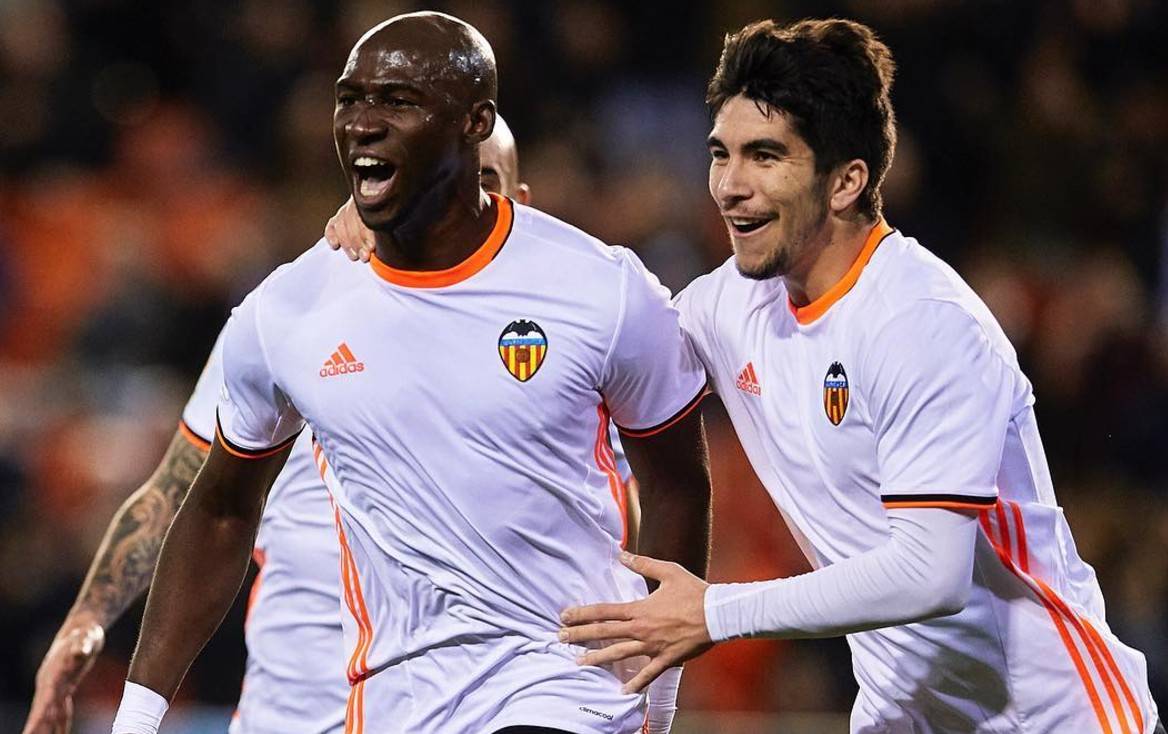 九游娱乐app下载-从塞维利亚主帅复盘备战国王杯到Doinb在老鹰比赛中惊险取胜，清晨毕尔巴鄂竞技止住颓势