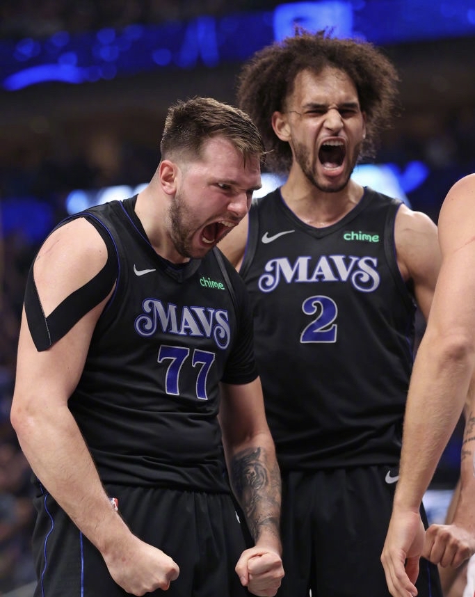 九游娱乐下载-利拉德重返开拓者